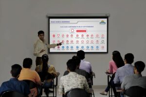 How is Maruti Driving School Different From Other Local Driving School? 1